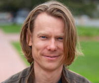 RAIMOND SINIVEE